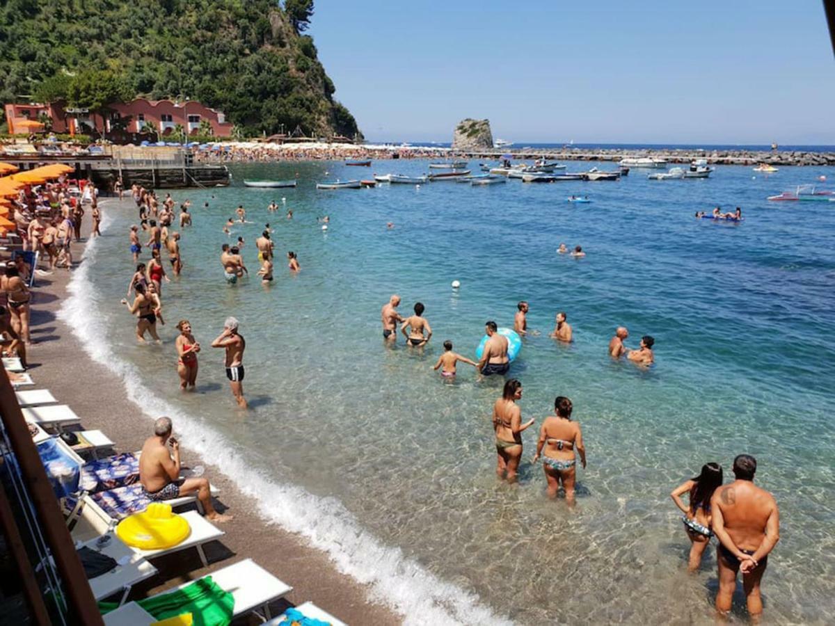 Casa Marida Sea View Daire Vico Equense Dış mekan fotoğraf