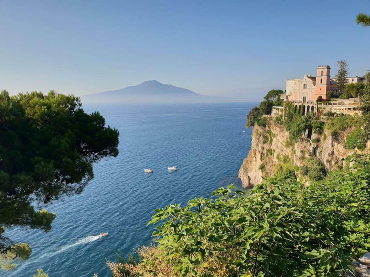 Casa Marida Sea View Daire Vico Equense Dış mekan fotoğraf